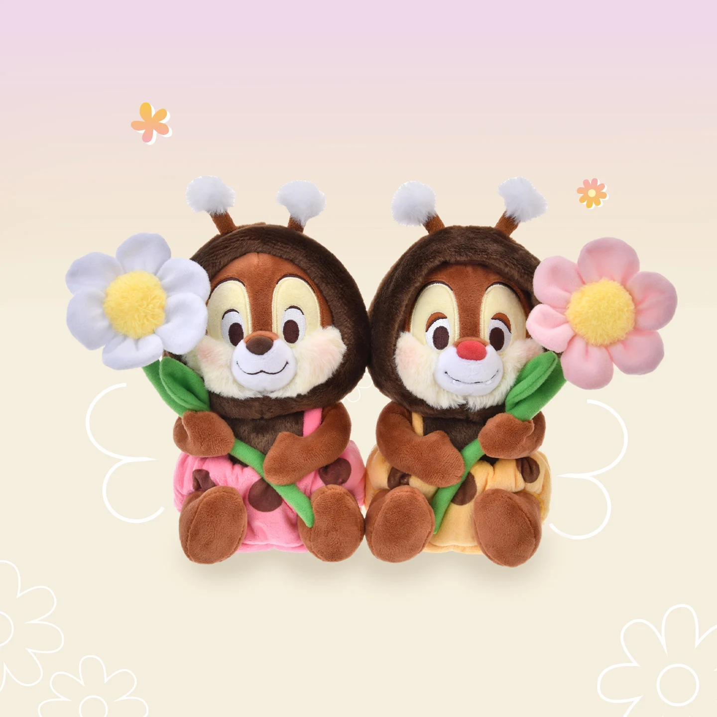 Disney Winnie the Pooh Hundred Acre Wood Honey Blossom Bear Plush Keychain with Flower Bouquet