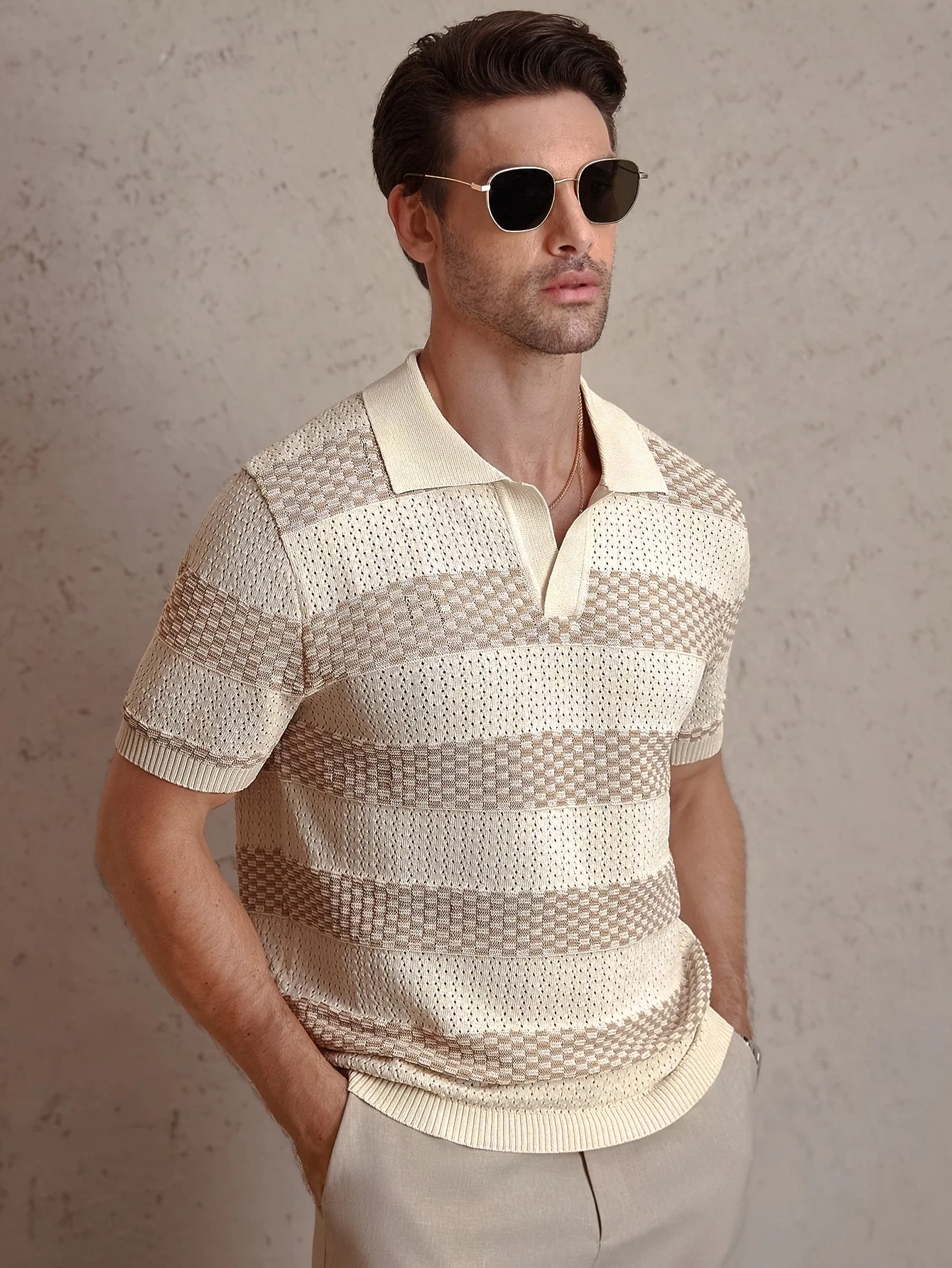 Tägliche Freizeit-Herren-Strickpolohemden 2026 Sommer Mode Gestreifte Kontrastfarben Strickpullover Herren Stilvolle Umlegekragen-Oberteile – Detail 2