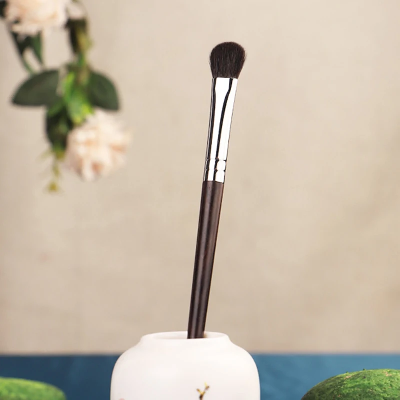 CHICHODO Natural High-end Animal Hair Makeup Brush Goat+Pony Hair Eyeshadow Brush Large Shader Brush-CHJ035