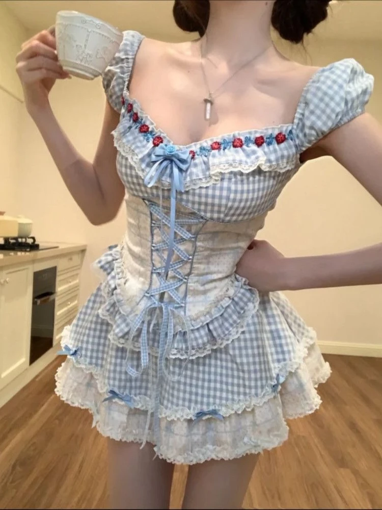 

Korea Style Summer Women 2 Piece Set Y2k Slim Waist Tops + Plaid Mini Skirt Vintage High Street Female Sexy Design Sense Outfits