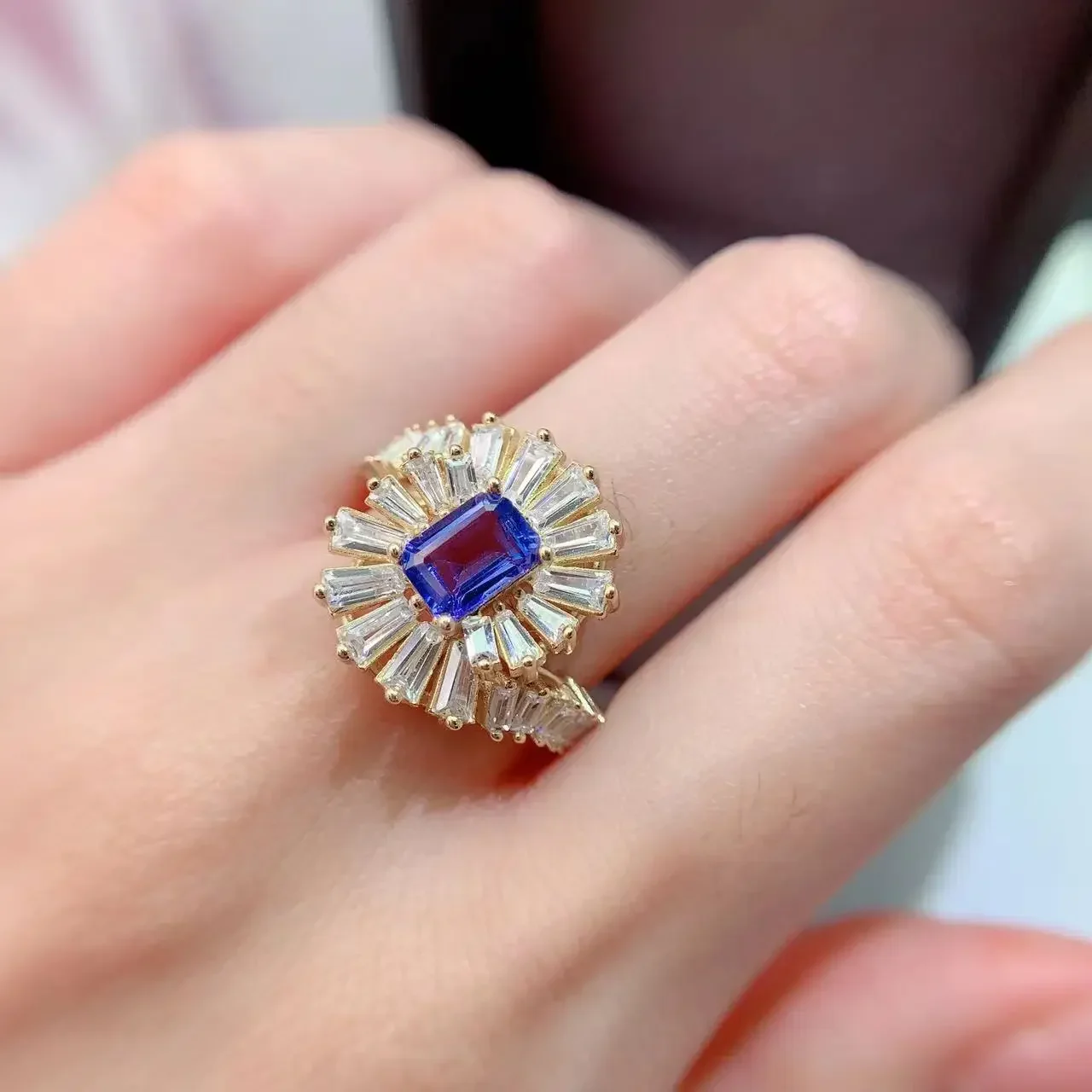 VVS класс 100% натуральный танзанит Tanzaite JewelryМодное серебряное кольцо 925 пробы для вечеринки 0,7 карата 5 мм * 7 мм Кольцо для женщин Настоящее серебро Подарок VVS класс 100% натуральный танзанит Tanzaite JewelryМодное серебряное кольцо 925 пробы для вечеринки 0,7 карата 5 мм * 7 мм Кольцо для женщин Настоящее серебро Подарок