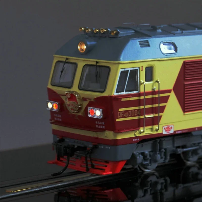 BACHMANN Model pociągu amerykański BWC HO typ 1/87 Tianchao DF4D Ruiran młodzieżowy model pociągu cywilizacyjnego zabawka