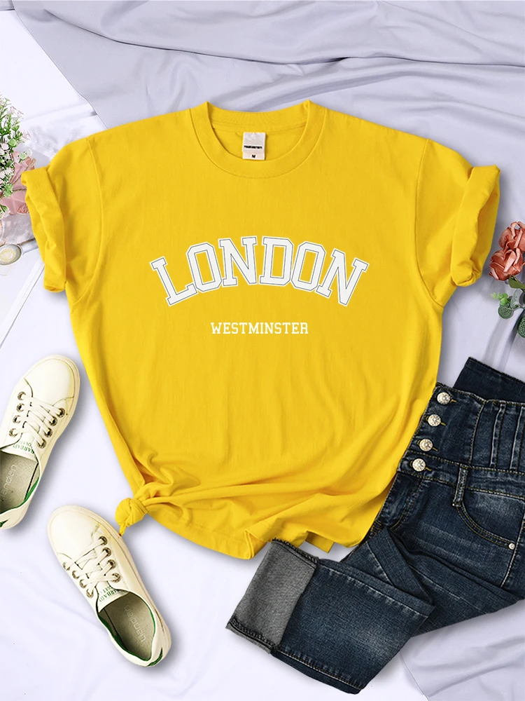 London Westminster Street Letter Tshirt Women Summer Breathable Crop Top Casual Sport Tee Clothes Sweat Cool Soft T-Shirt Female