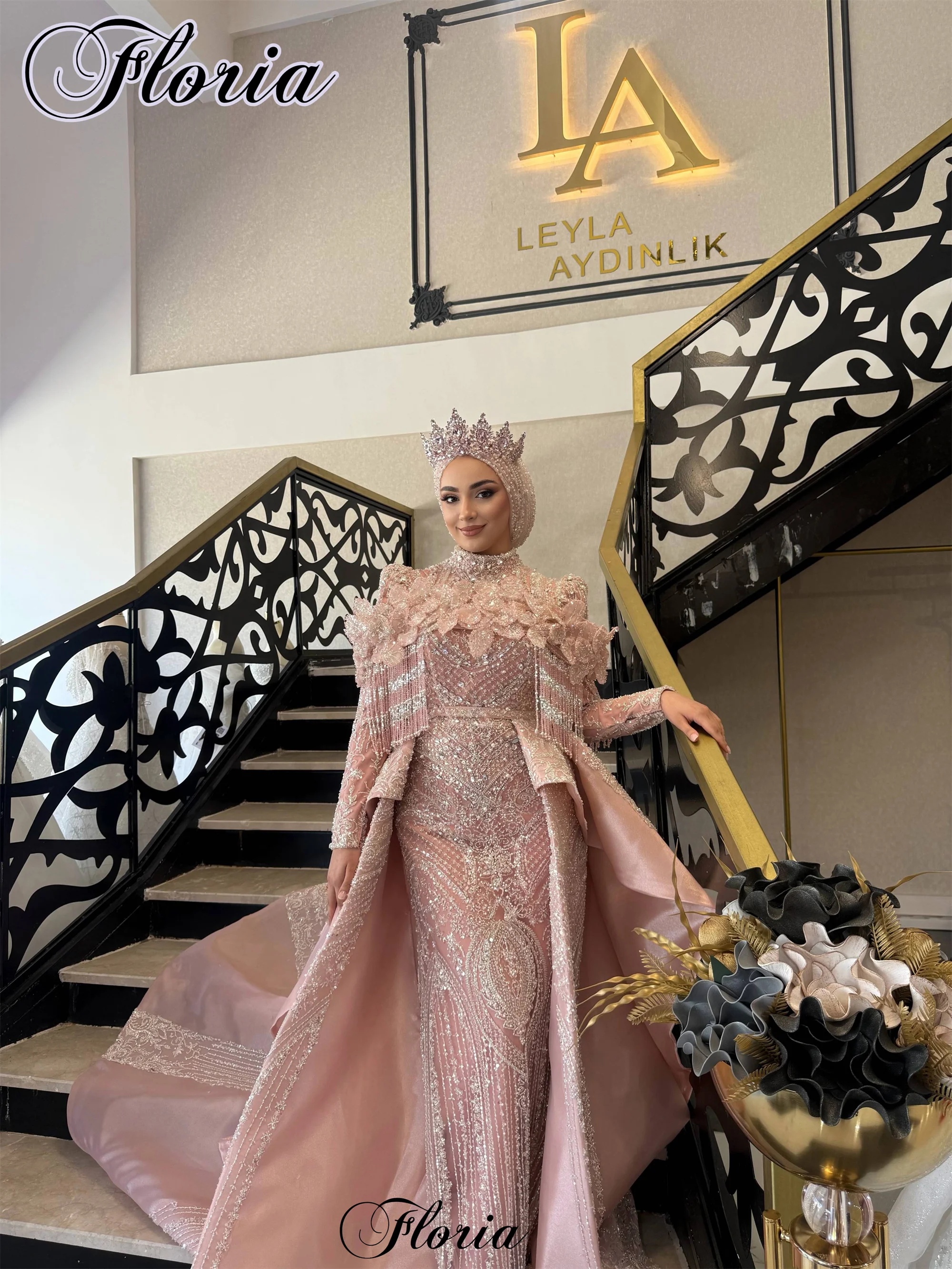 Two Pieces Pink Muslim Evening Dresses Long Sleeves Celebrity Dresses With Detachable Train Gowns Robes De Soirée Customized