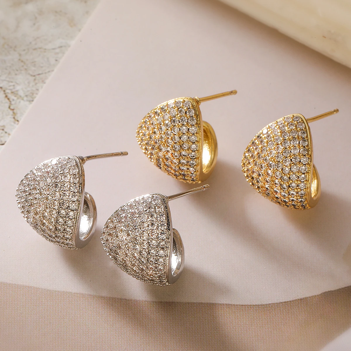 Graceful INS Design Cubic Zirconia Earrings For Women Girls,High Quality Stud Earrings Daily Party Jewelry Female Gift