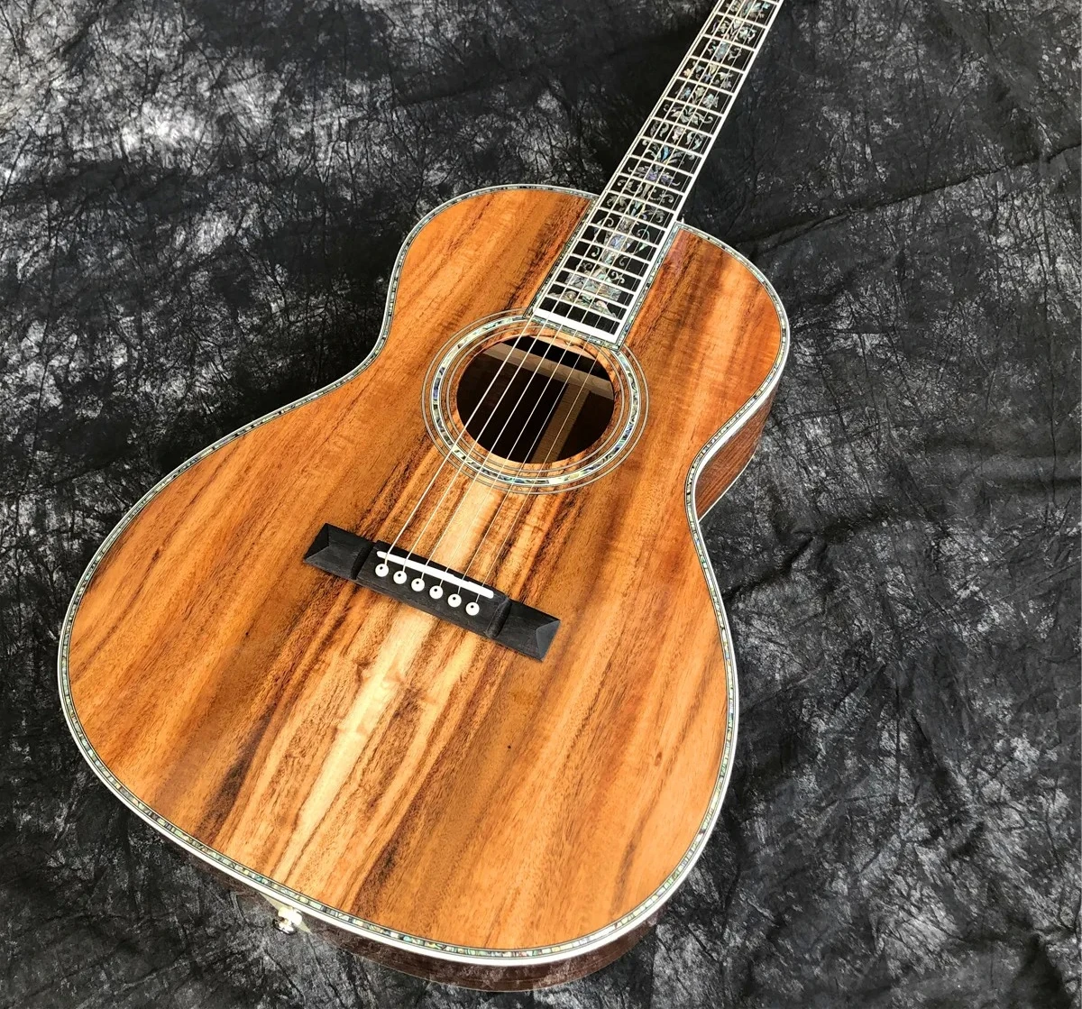 Hot high quality All Solid Koa Wood 39 Inches OOO Type Acoustic Guitar Abalone Inlays Ebony Fingerboard