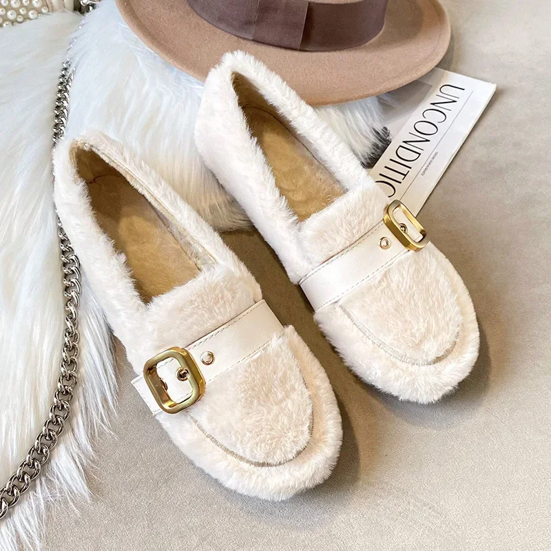 

Size 34-43 Womens Fur Flat Shoes 2024 European American Winter Warm Metal Decoration Round Toe Shallow Mouth Ladies Casual Shoes