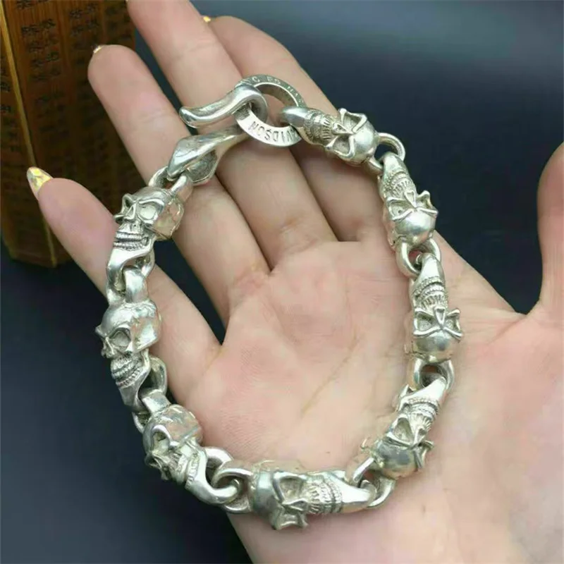 Unisex Tibetan Silver Skull Bracelet Fashion Accessory God's Blessing Luxury Ward off Evil Spirits Personalized Gift