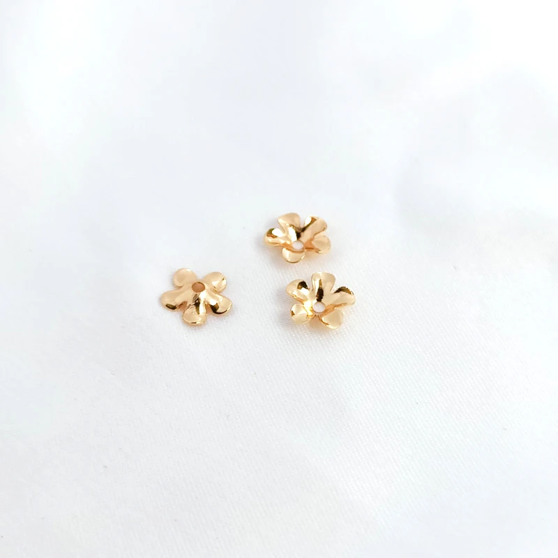 30 pieces copper wrapped 14K Gold three-dimensional five petal flower bead cap hand made DIY jewelry basic accessories materials