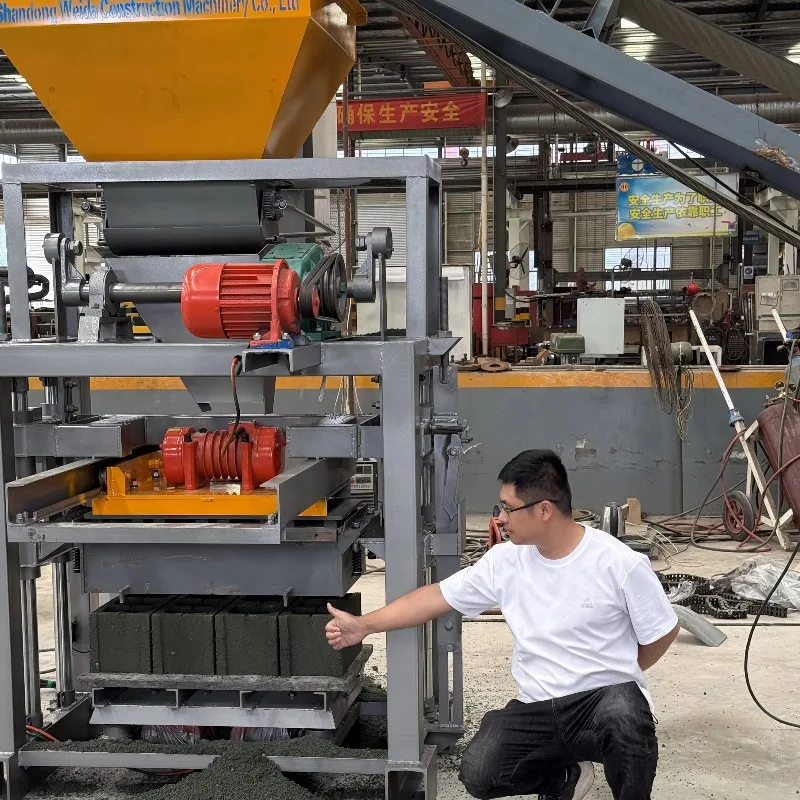 Customized QT4-36 Concrete Hollow Block Machine PLC Cement Brick Machine Semi-automatic Brick Making Machine