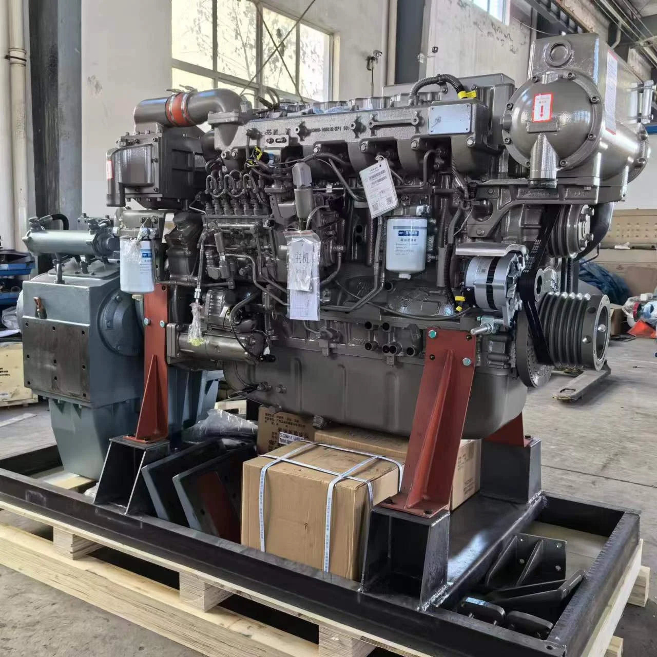 Original 320hp YC6MK320C Yuchai Marine Engine for Boat Ship, Equipped with Propeller, Shaft and Hydraulic Steering
