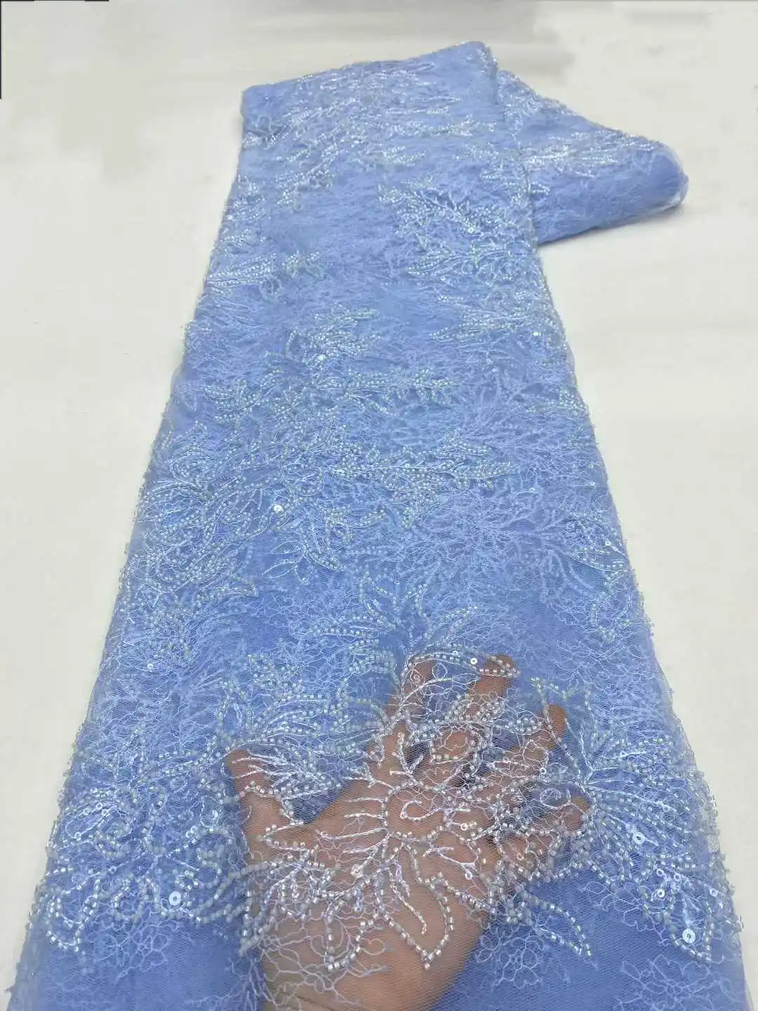 

2026 Handmade Beaded Lace Fabric Luxury Fashion French Nigerian Sequins Lace Fabric for Women's Wedding Dresses