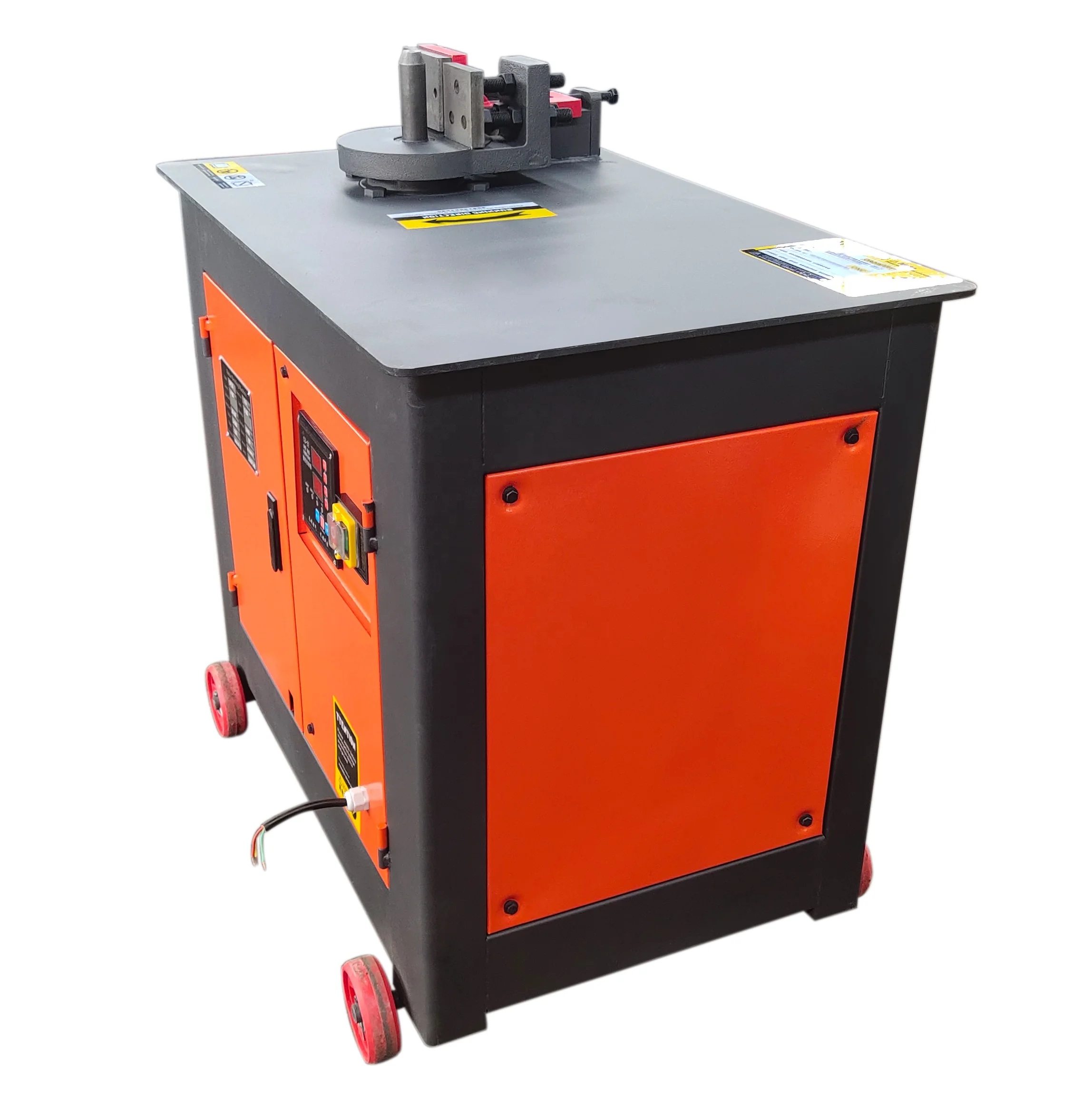 آلة ثني حديد التسليح اليدوية الجديدة لمعالجة الحديد المطاوع تتميز بمكونات أساسية للمحرك اليدوي PLC لمعالجة القضبان الفولاذية