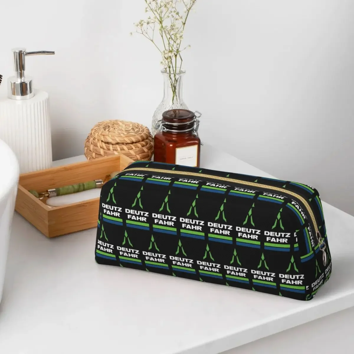 Deutz Fahr Logo Merchandise Essential Pencil Cases for Students School Pen Box Pencil Bag Large Storage Pencil Pouch Pen Holder