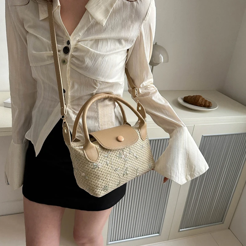 

Straw Woven New Crossbody Fashionable Simple Hand-Held Trendy Tote Bag