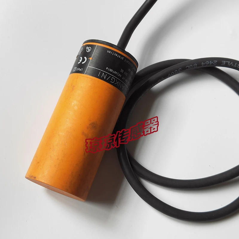 

IFM KB5001 KB-3020-ANKG/NI Capacitive Proximity Switch Sensor