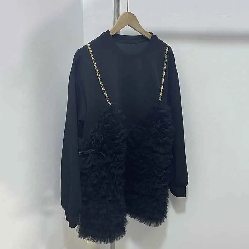 [EWQ] Sweet Big Size Trend Long Sweatshirt Mesh Splicing Suspender Beading Fake Two-piece Tops Women 2024 Autumn Pullover Knit