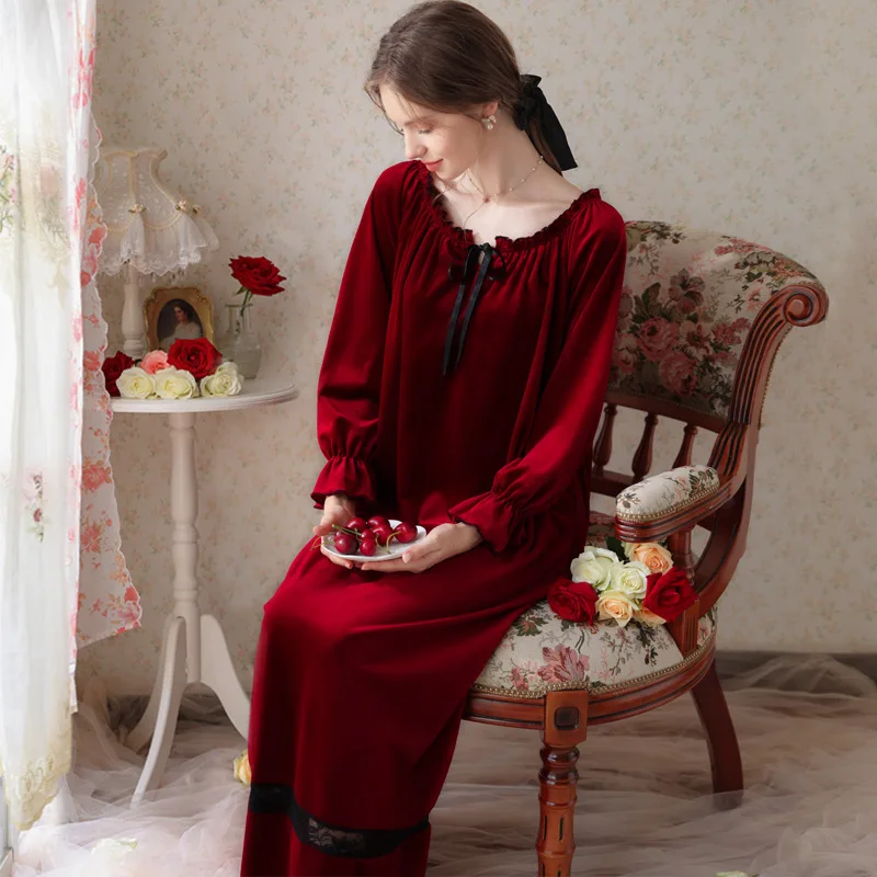 

Vintage Autumn Winter Velour Night Dress Princess Sleepwear Women Velvet Round Neck Three Quarter Nightdress Lace Long Nightgown