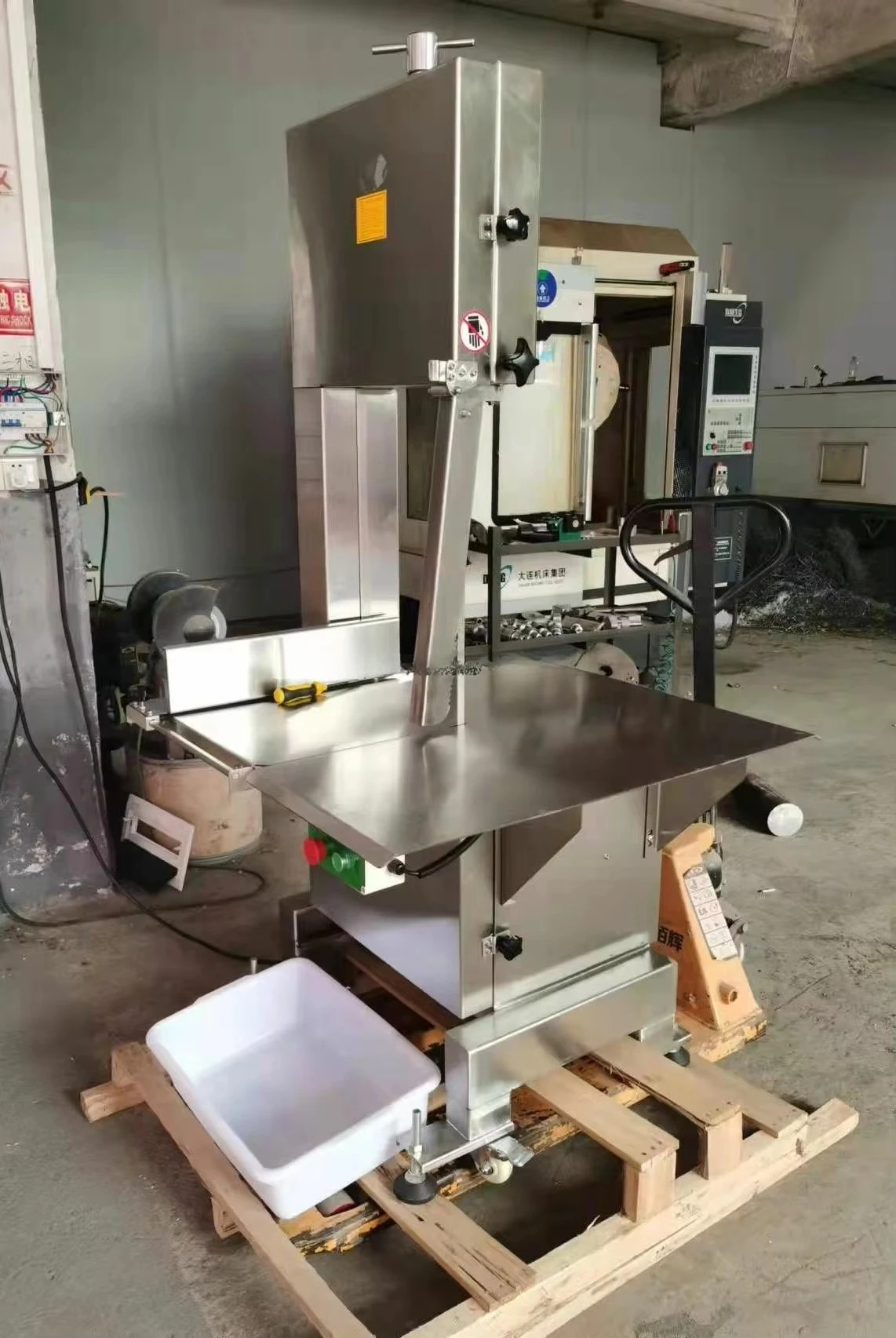 High quality and easy operation bone saw meat cutter bone saw