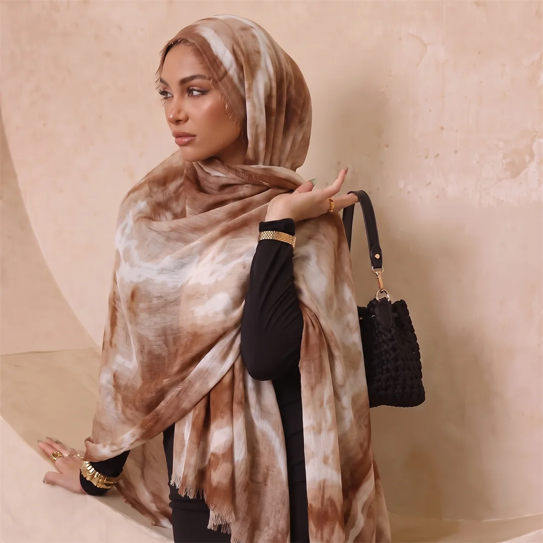 Women Gradient Ombre Pleated Hijab Soft Rayon Cotton Scarf Wrinkle Resistant Large Wrap for Muslim Daily Wear Eid Ramadan Gift