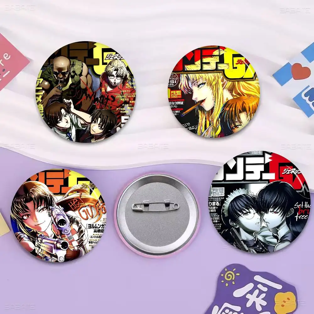 Violent crime darkness B-Black L-Lagoon comics Creative Pins Funny Faces Round Snap-in Brooch Badge Backpack Hat Accessories