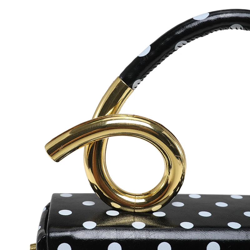 Designer Kleine Satteltasche mit Kurzem Henkel, Handtasche, Modische Polka-Dot Schultertasche, Y2K Trend Damen Party Clutch – Detail 10