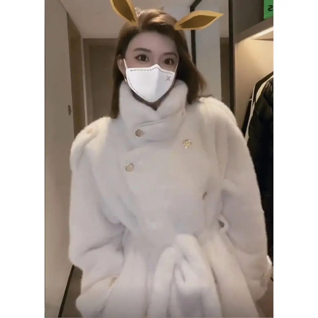 Manteaux verts en fausse fourrure pour femmes, rembourrés en coton, Boxy Club fille, longueur des hanches, fermetures éclair, doublure dorée, poches souples, confortable, élastique