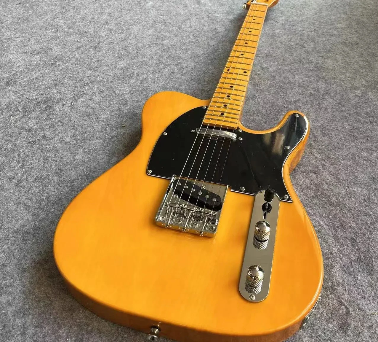 IN STOCK Transparent yellow electric guitar, solid wood body, professional level, quality assurance,A