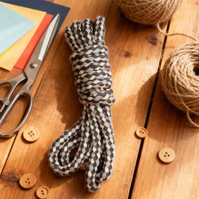 6m/8m 부드러운 실크 로프 피부 친화적인 꼬임 로프 나일론 꼬임 로프 직조 실크 장식용 로프 묶음 로프 다양한 색상 1개