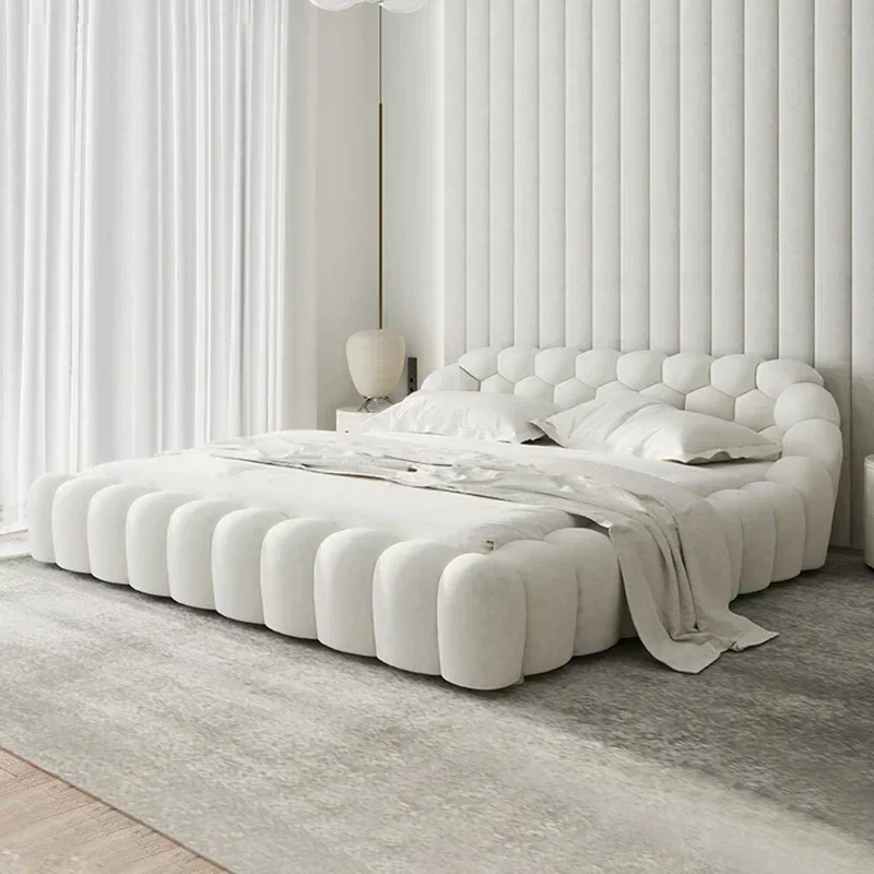 Italian Minimalist Fabric Bed High-End Designer Model Bubble Bed Modern Minimalist