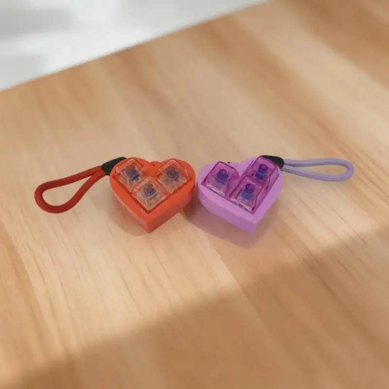 Heart Mechanical Keycap Keychain Mini Stress Relief Toy Bag Pendant Suitable for Party Giveaway Souvenir