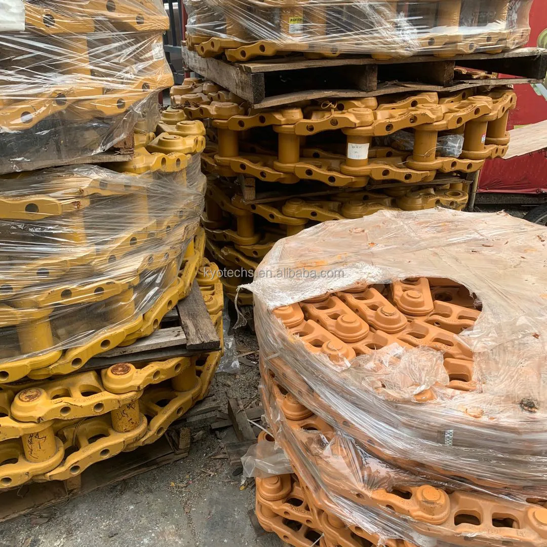 Undercarriage 207-32-00310 PC300LC-7 TRACK CHAIN Track Link Assy 20Y-30-00481 PC220-8 20Y-27-11581 PC200-7 Idler Carrier Rolleri