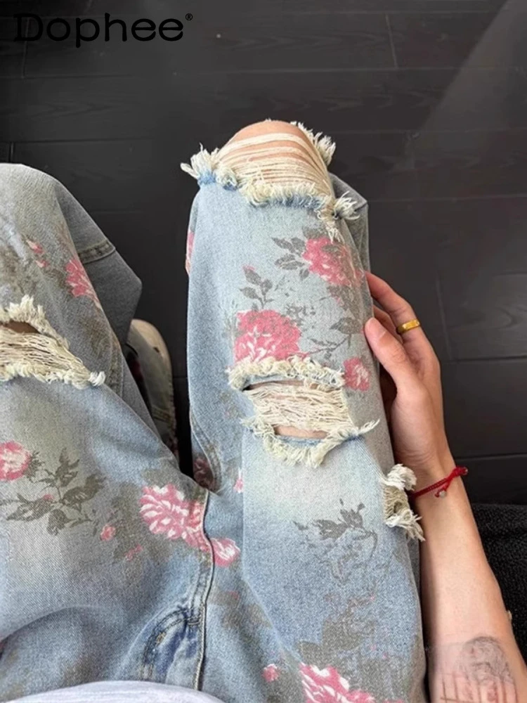 

Fashion High Street Flower Hole Jeans Men's 2025 Summer New High-end Loose Denim Pants Rose Full Print Straight Denim Trousers