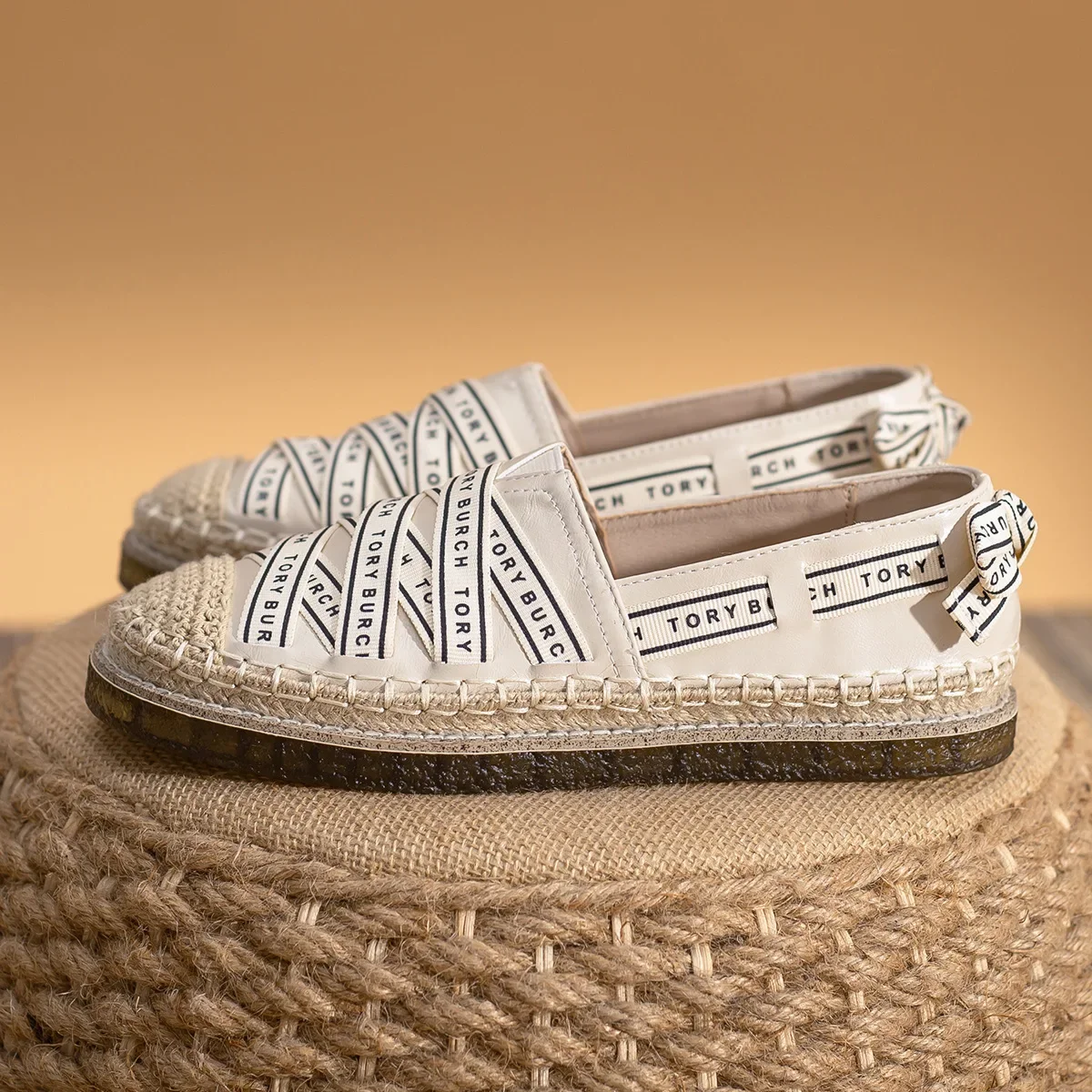 Fashionable Women's Flat Shoes Classic Minimalist Designer Style Leisure Tourism Shopping shoes