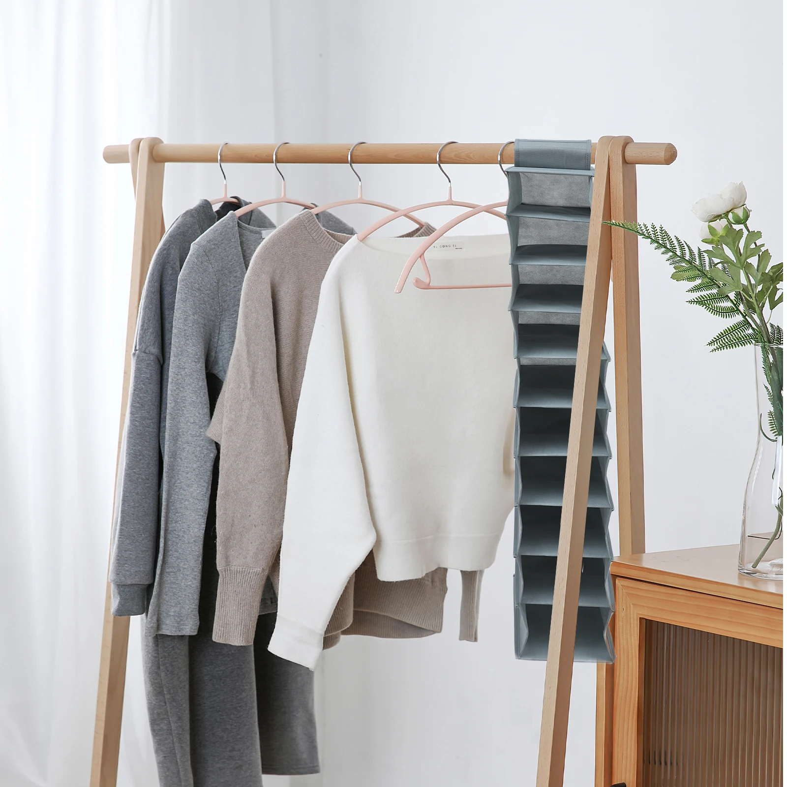 

Storage Bag Clothes Wall Mounted Large Capacity Organizer Clothing Home Hanging Non-woven Fabric Wall-mounted for Bedroom