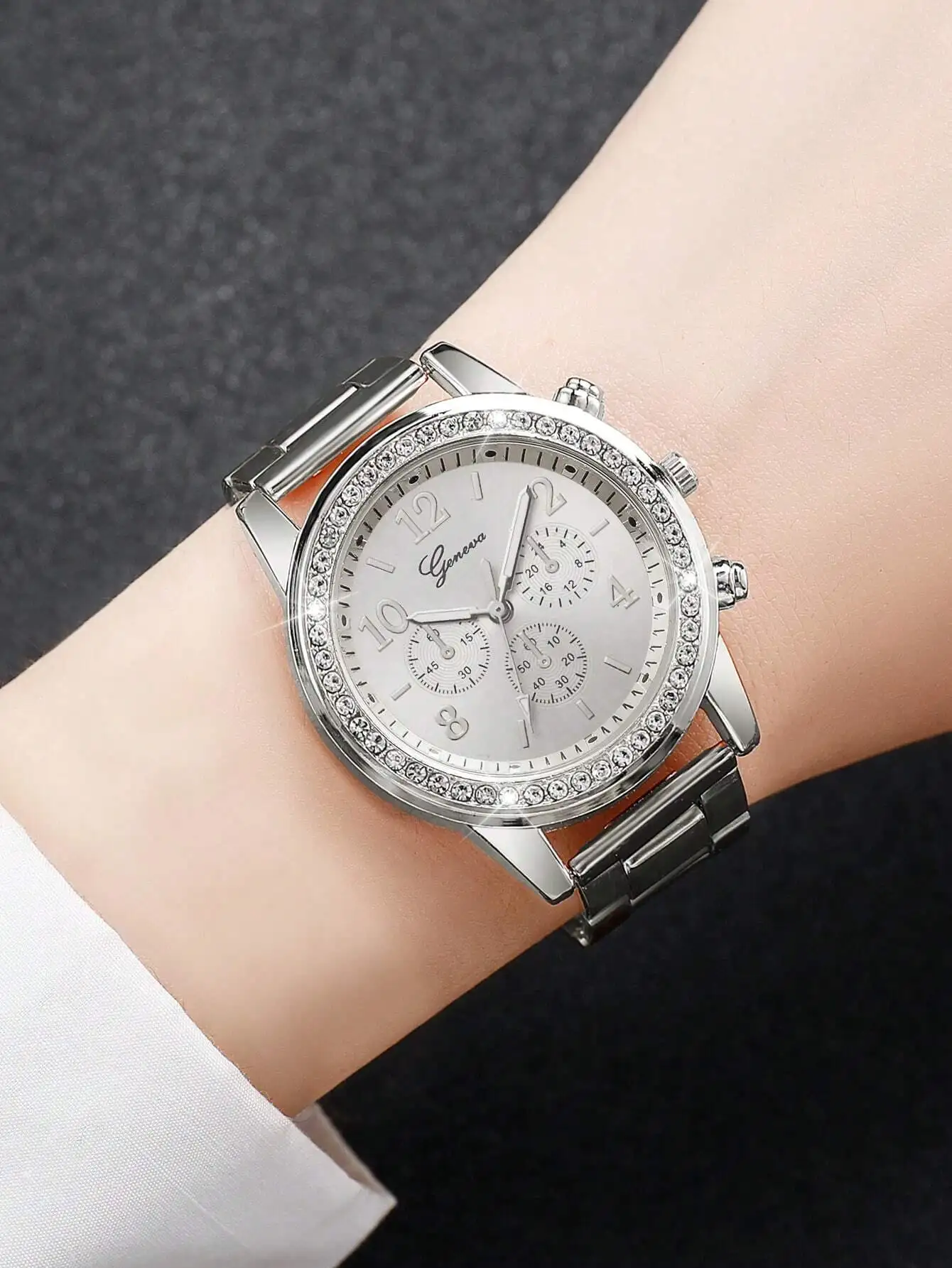 3pcs/Set Women's Steel Band Fashion Watch With Diamond Inlay Three Eyes & Numerical Scale Dial Quartz Wristwatch, Excluding Watch Box