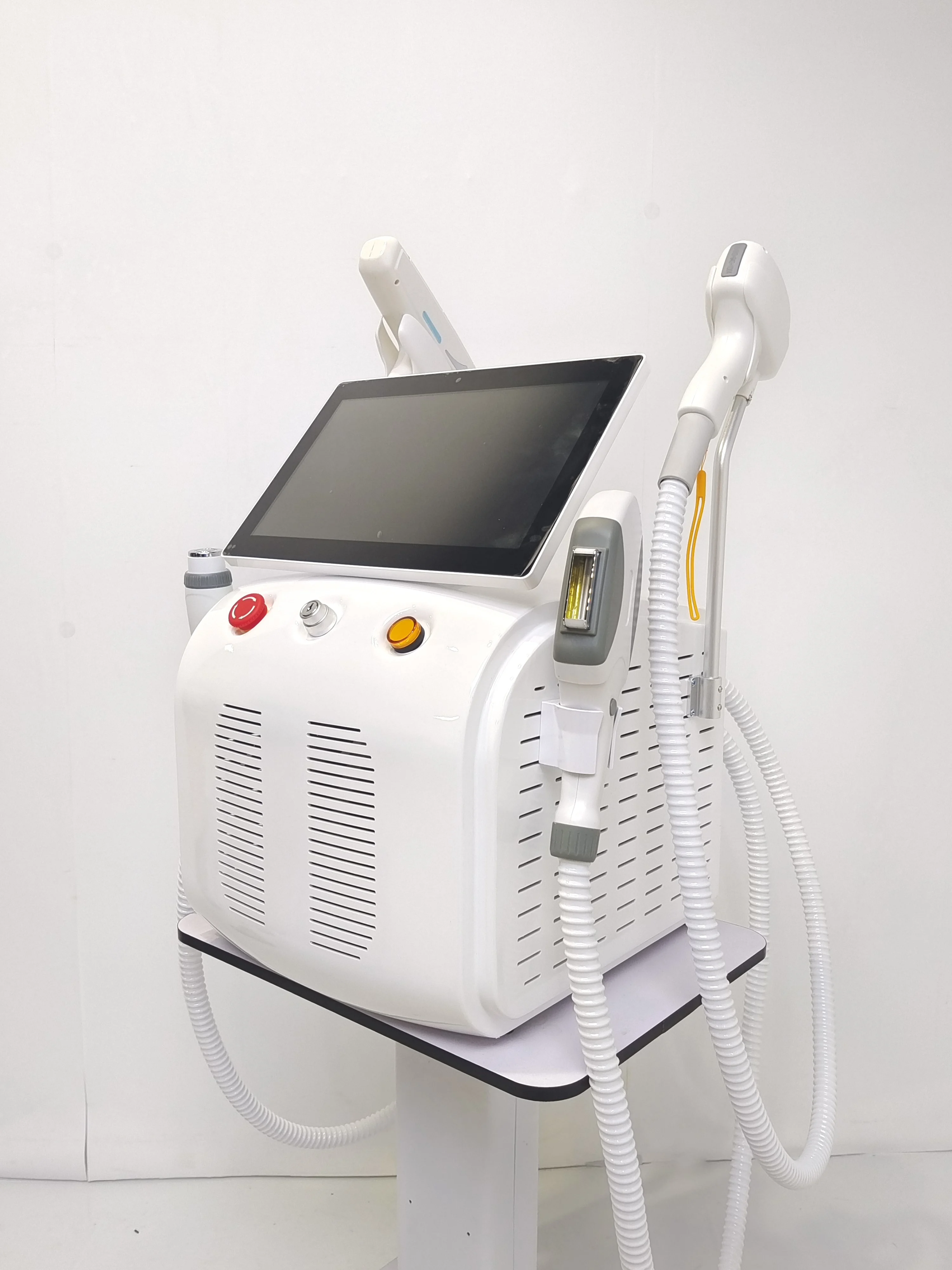 4in1 سوبرانو التيتانيوم الجليد البلاتين RF ديود 755 808 940 1064nm 4 موجة الليزر ND: YAG آلة آلة إزالة الشعر غير مؤلم 2025