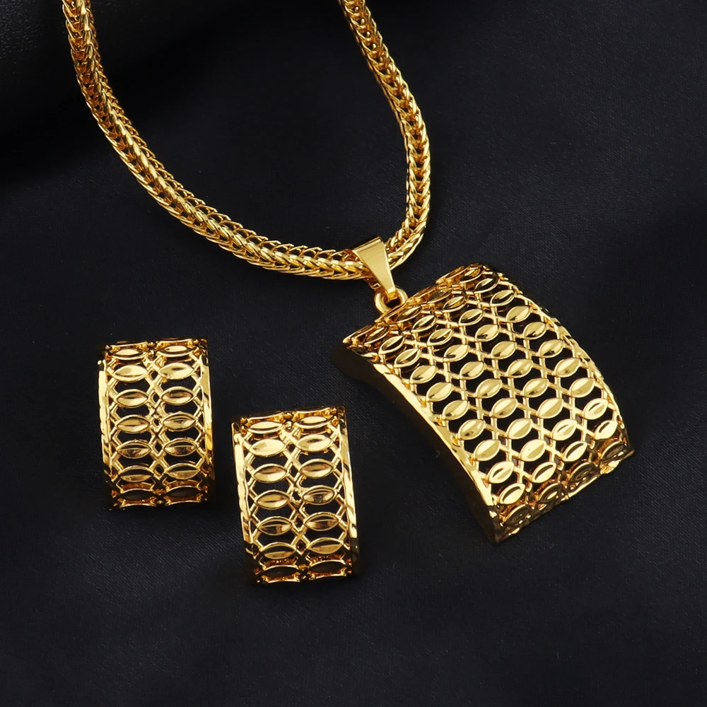 

Fashion Dubai Jewelry Sets Women's Gold Color bracelet ring earrings Pendant For Women Daily Wear Party Anniversary Gifts