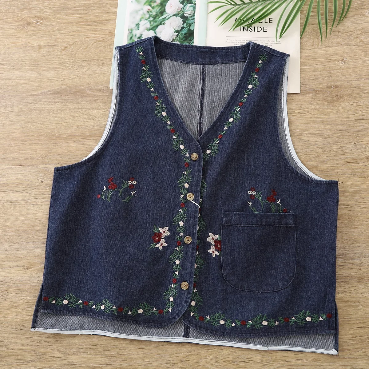 المرأة خمر الدنيم صدرية معطف رعاة البقر الكرتون زهرة التطريز الخامس الرقبة شيك نمط Preppy سترات جاكيت بلا إكمام