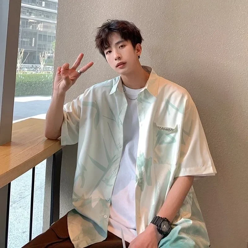 

Men's Summer Ice Silk Gradient Bamboo Print Loose Casual Short Sleeve Shirt