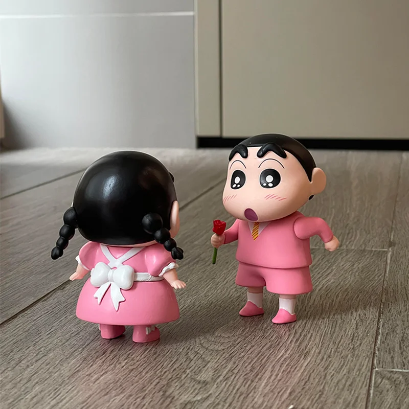 Coppia pastello Shin-Chan Figura Ornamento da tavolo Decorazione creativa Soggiorno Mobile TV Nuova casa Decorazione di inaugurazione della casa Regalo