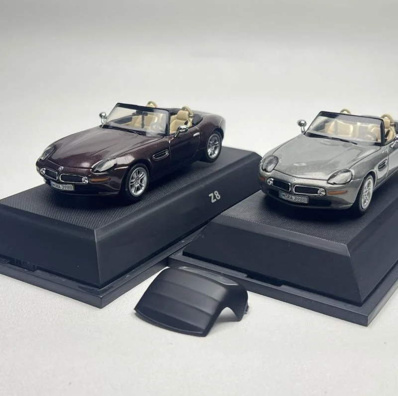 

1/43 Rare New Arrival Special Price Diecast Metal German Convertible Z8 Car Model Furniture Display Collection Toys For Children