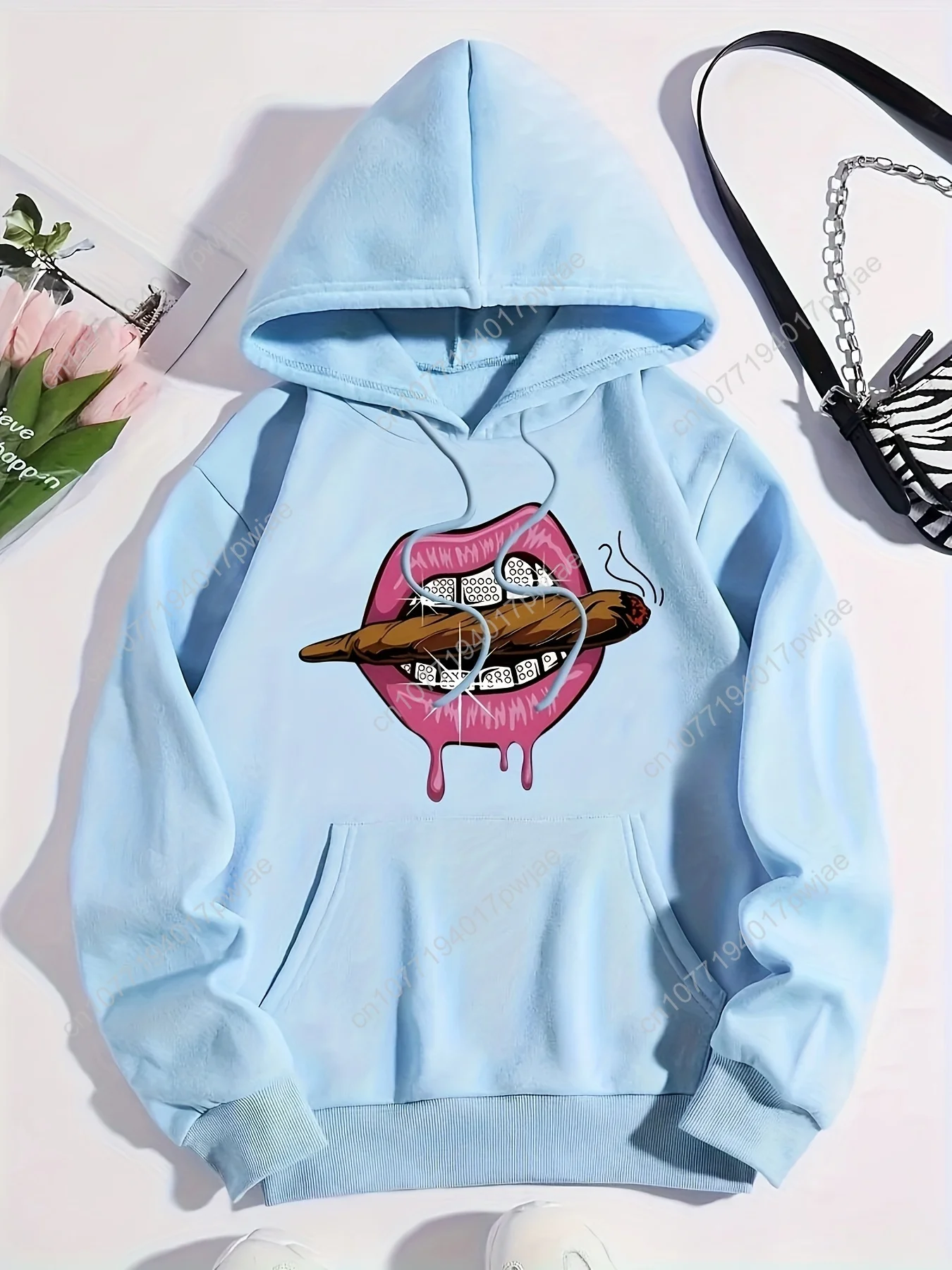 Felpa con cappuccio da donna con stampa grafica fumante - Pullover casual oversize con cappuccio con coulisse, sigaro cartone animato e labbra rosa Desi