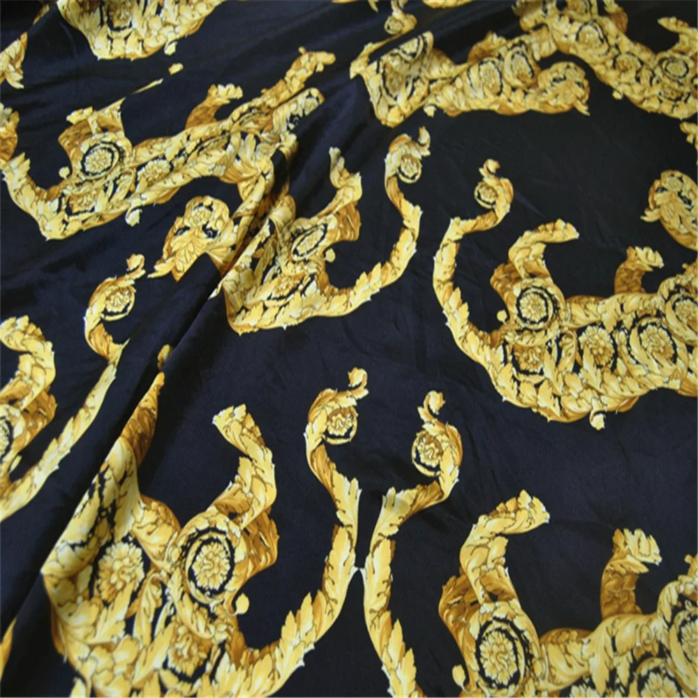 Beautiful New Arrival Popular Silk Satin Fabric Charmeuse Duchess Printing Leopard Gold For Men Shirt Cloth Pajama