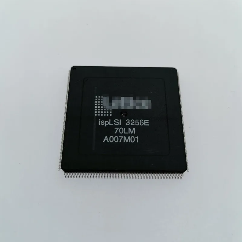2 шт. ISPLSI3256E-70LM QFP