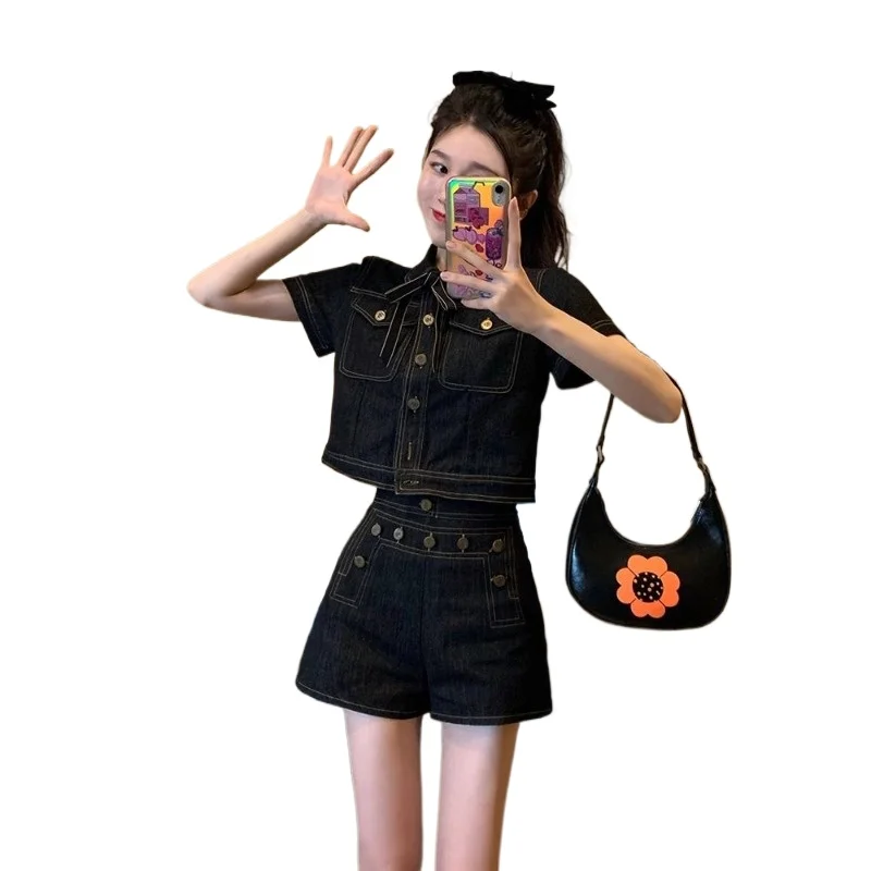

2026 Summer New Foreign Style Retro Denim Suit Women's Design Sense Niche Shirt High Waist Wide Leg Shorts Two-piece Set Trendy