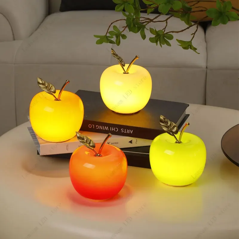 AAA Battery Powered LED Apple Table Lamp Fruit-shaped Desk Light Cute Toy As Children Gift for Bedroom Living Room Decoration