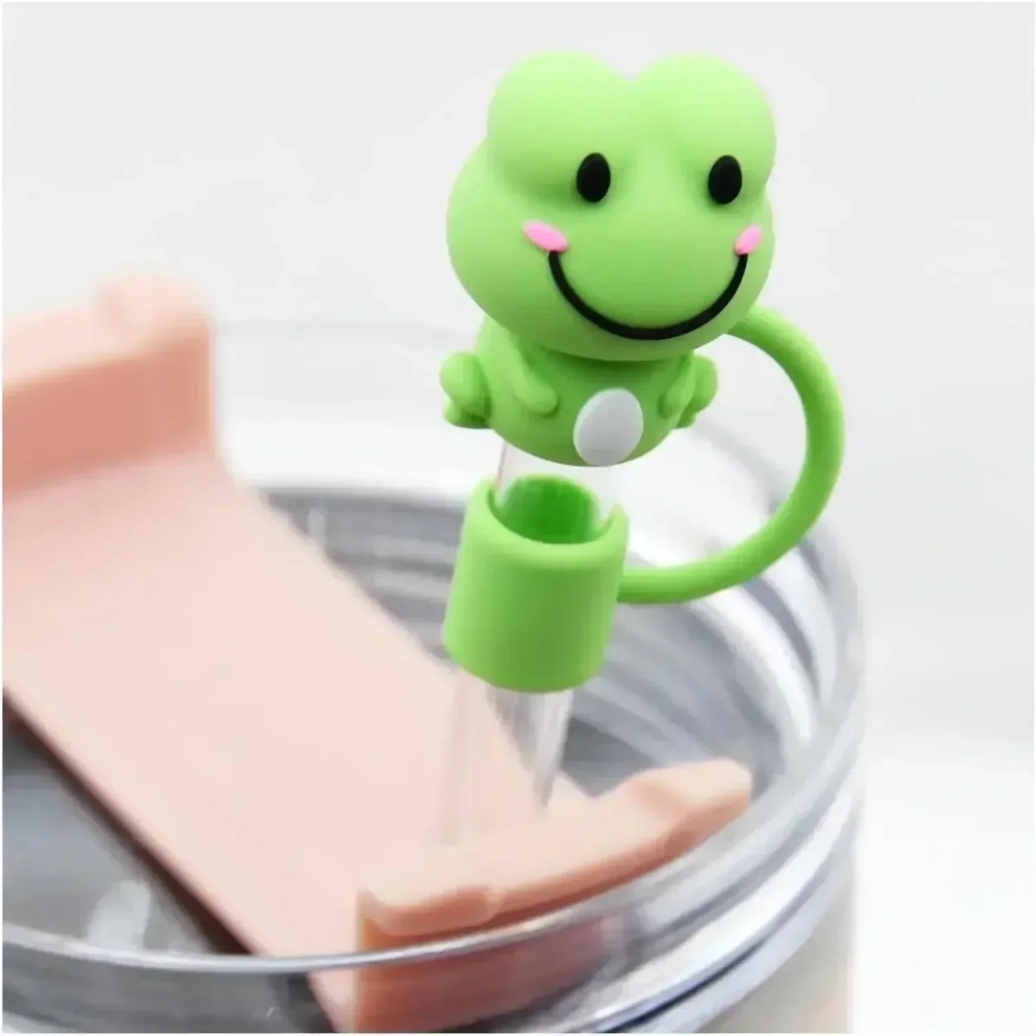 

1Pcs Straw Cover Cap for Cup Silicone Straw Topper Compatible with 30&40Oz Tumbler with Handle Dust-Proof Reusable Cup Cover