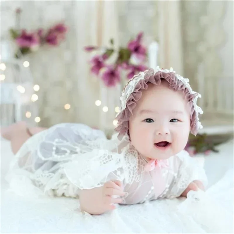 

Newborn Photoshoots Set Lace Romper Dress & Bonnet Hat Photo Posing Props Photo Costume Infant Photography Outfit 2PCS