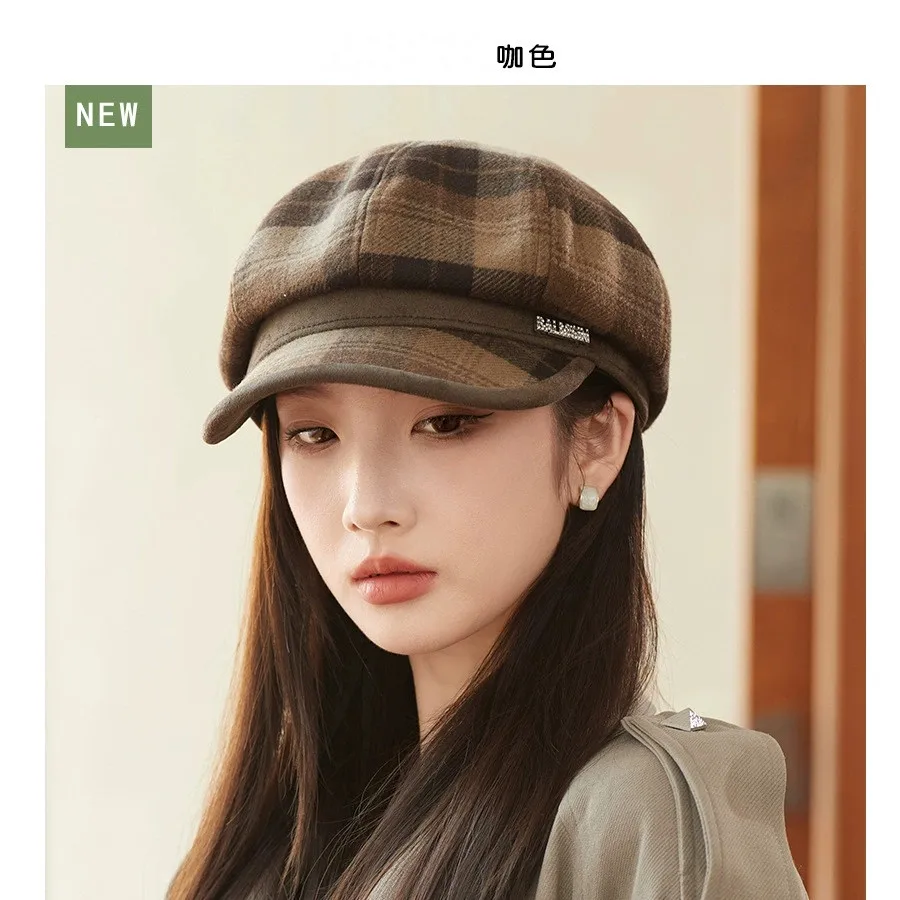 Berretto da donna alla moda autunno e inverno a quadretti con lingua d'anatra Cappelli ottagonali Calore e berretto da strillone antivento